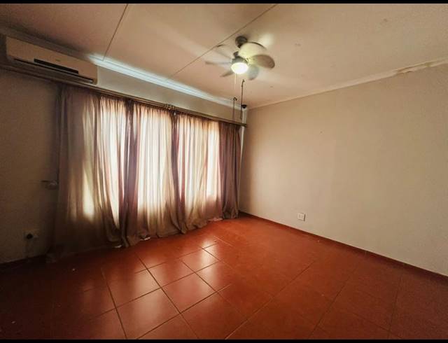 6 BEDROOM PROPERTY TO RENT IN BIRDSWOOD